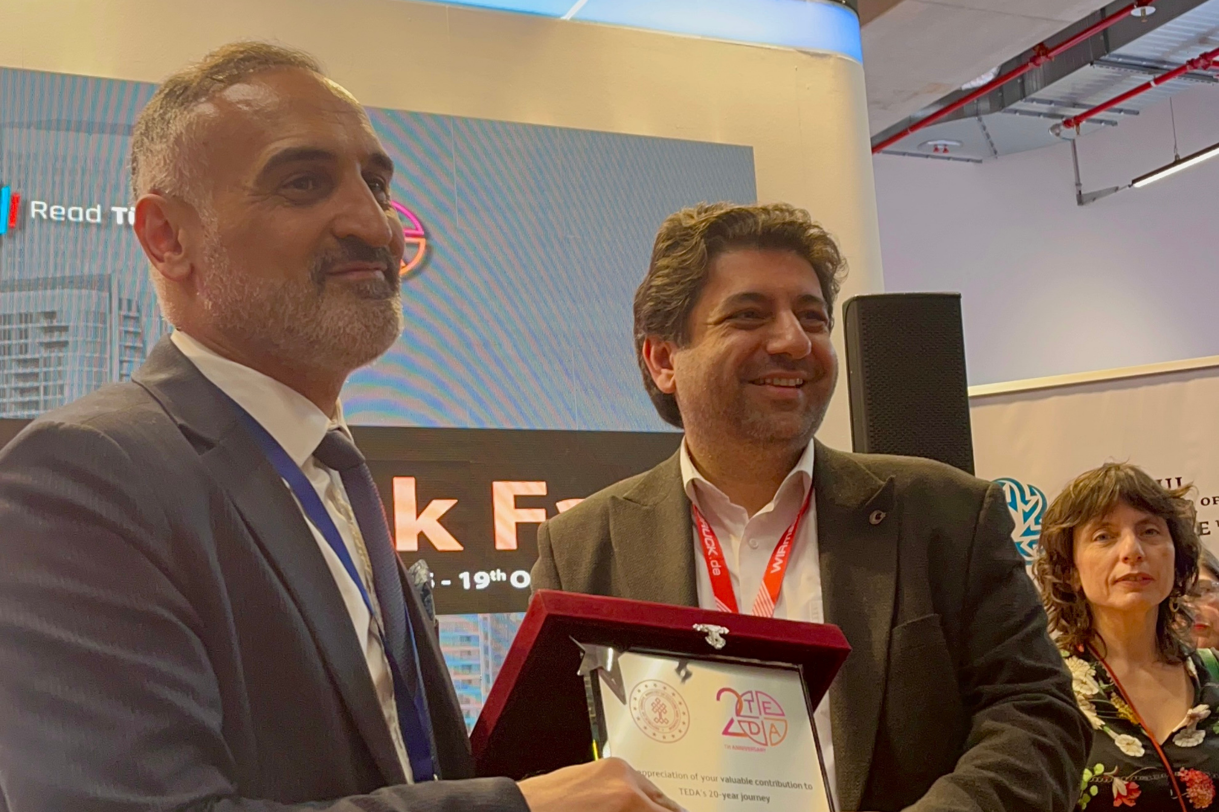Introtema founder receiving an award at the Frankfurt Book Fair 2025.